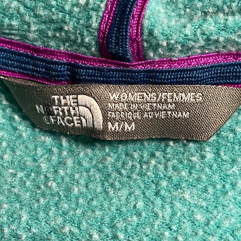 Women’s North Face hoodie M - Picture 6 of 6